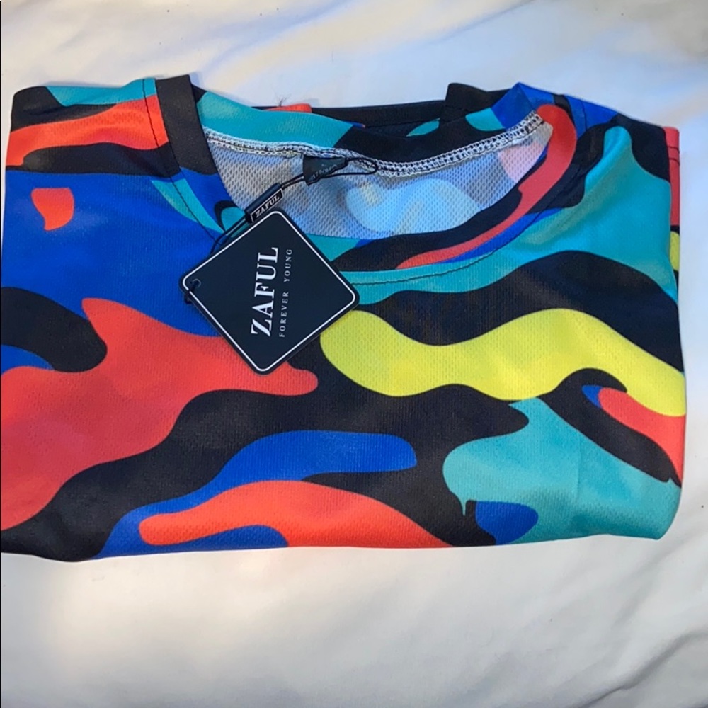 Men’s Zaful Large Colorful Camo Shirt